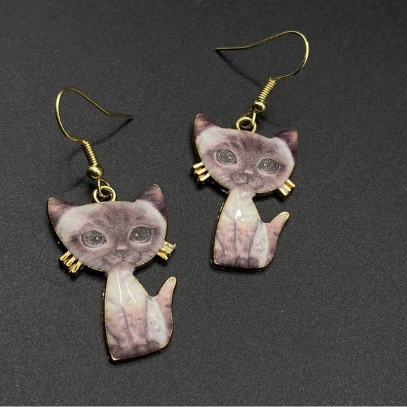 Cat Lady Earrings Boho Gray Kitty Pierced Dangle Gold Tone New - Picture 3 of 5